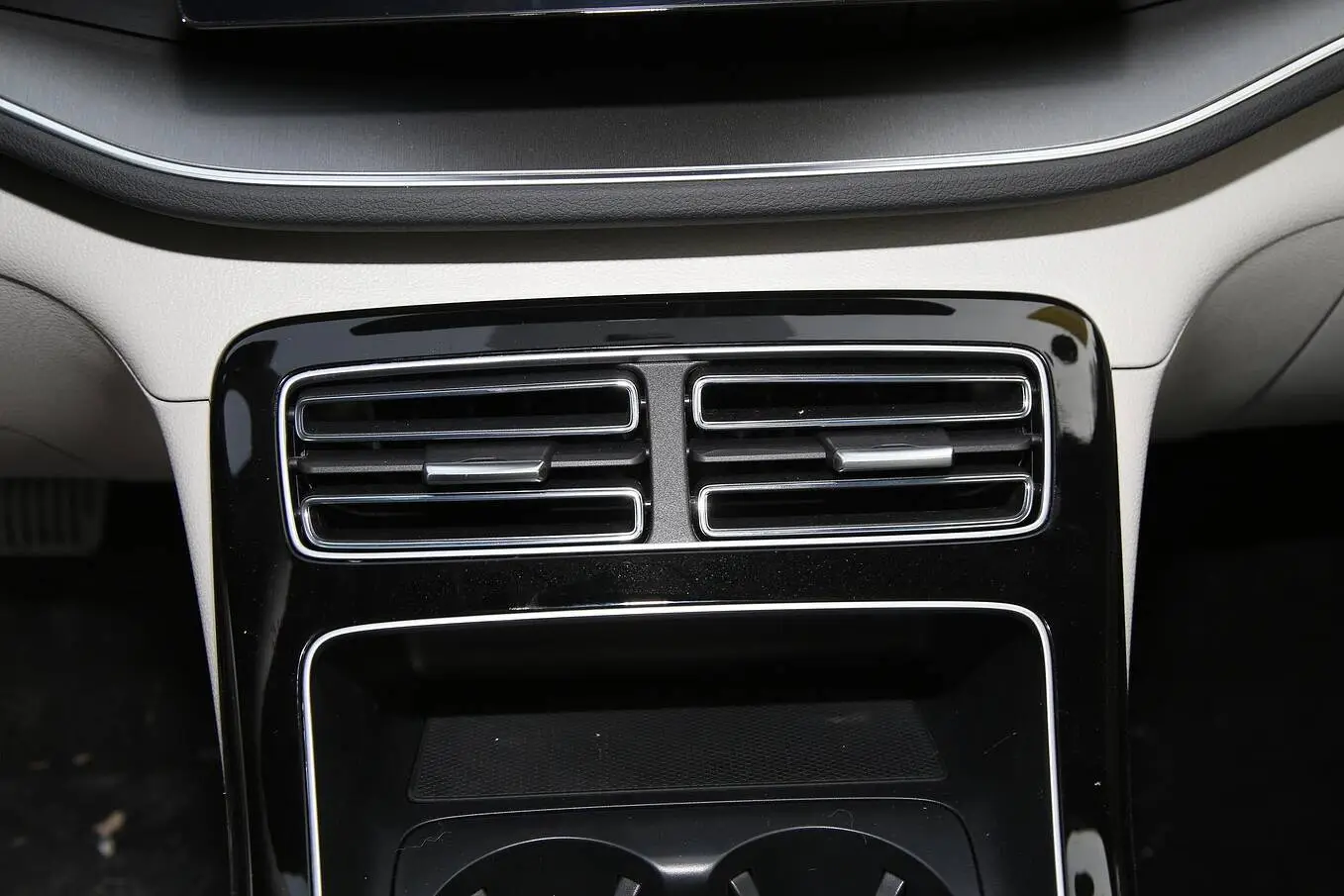  Qin Plus EV
