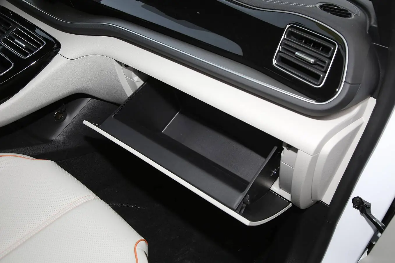  Qin Plus EV