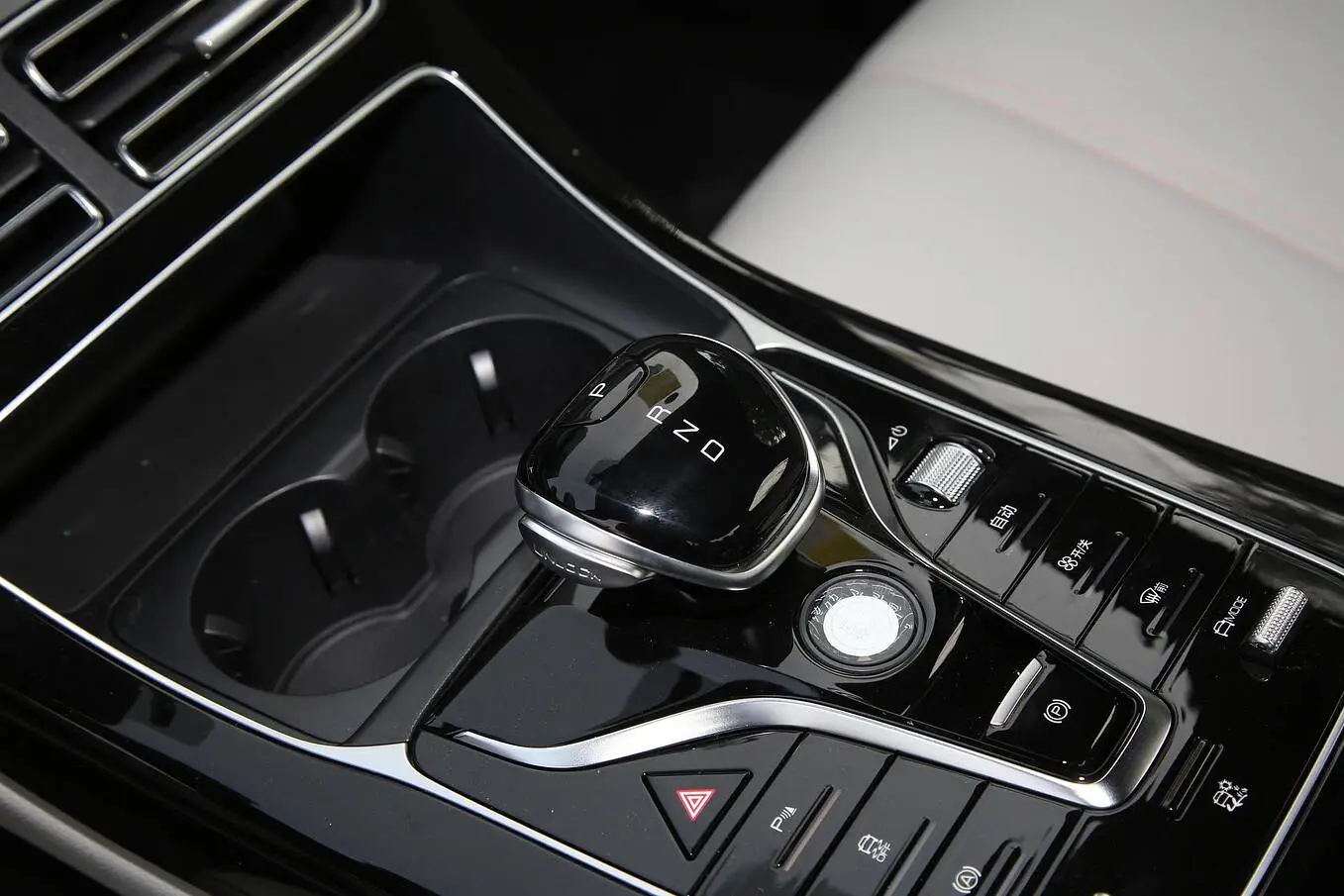  Qin Plus EV