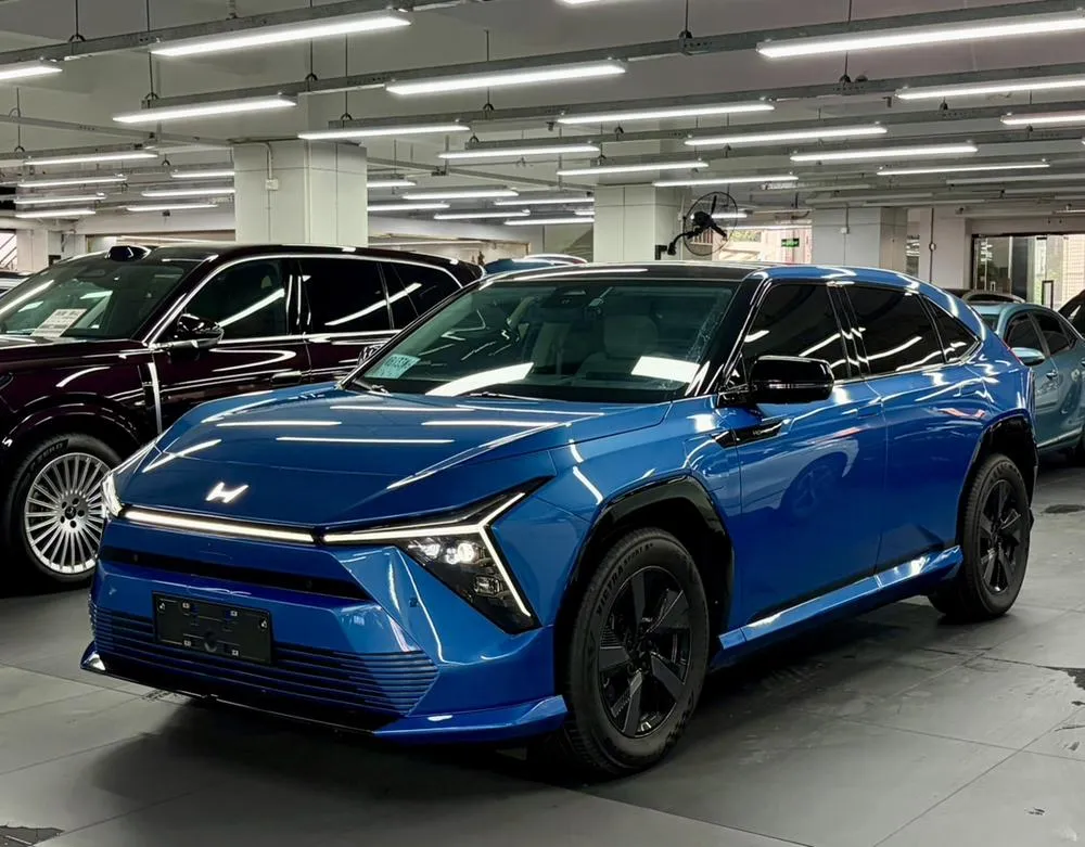 Автомобиль Dongfeng Avancier (2025)