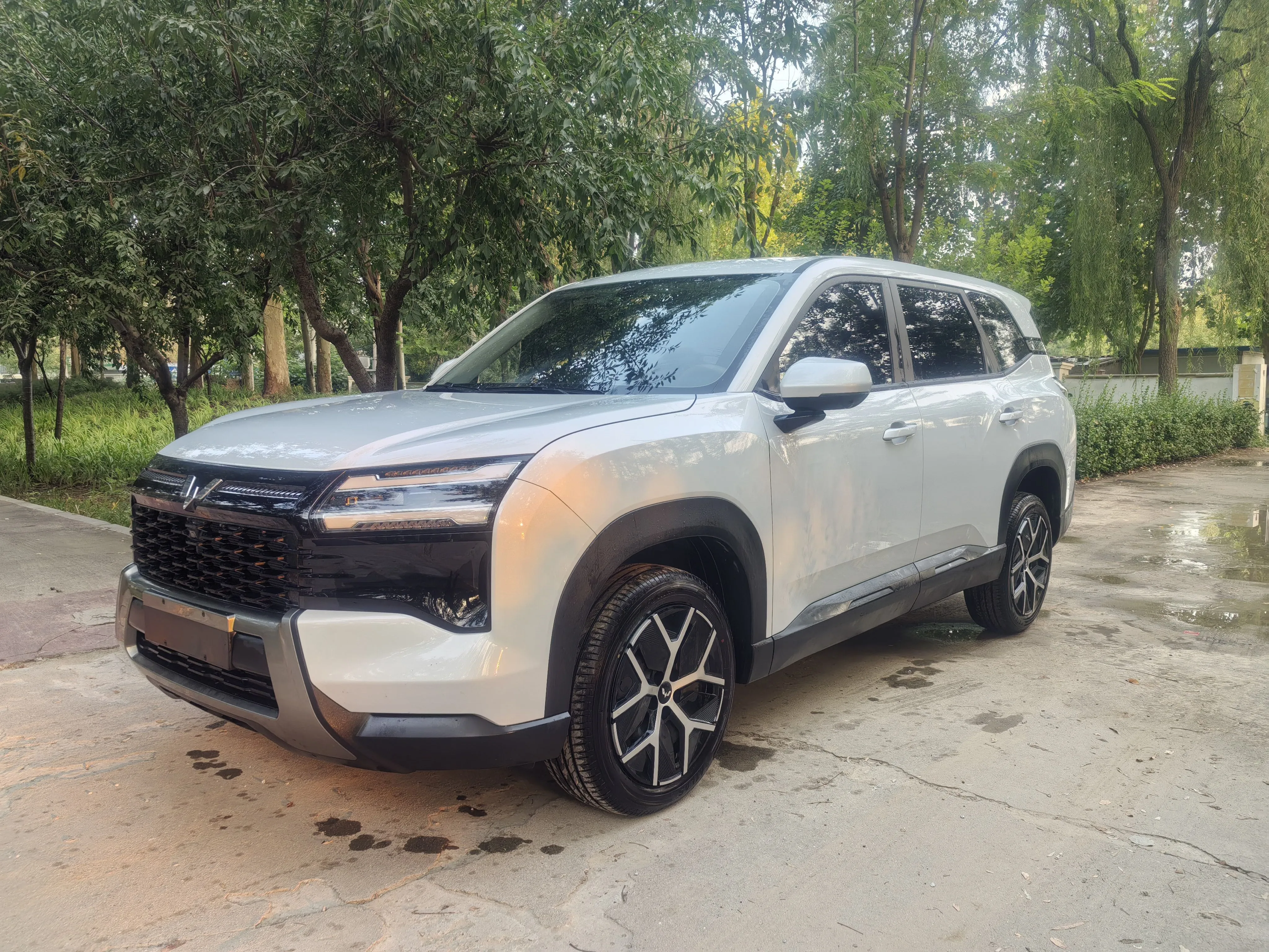 Автомобиль Wuling Used Starlight 560 1.5T 6MT Comfort Edition (2026)